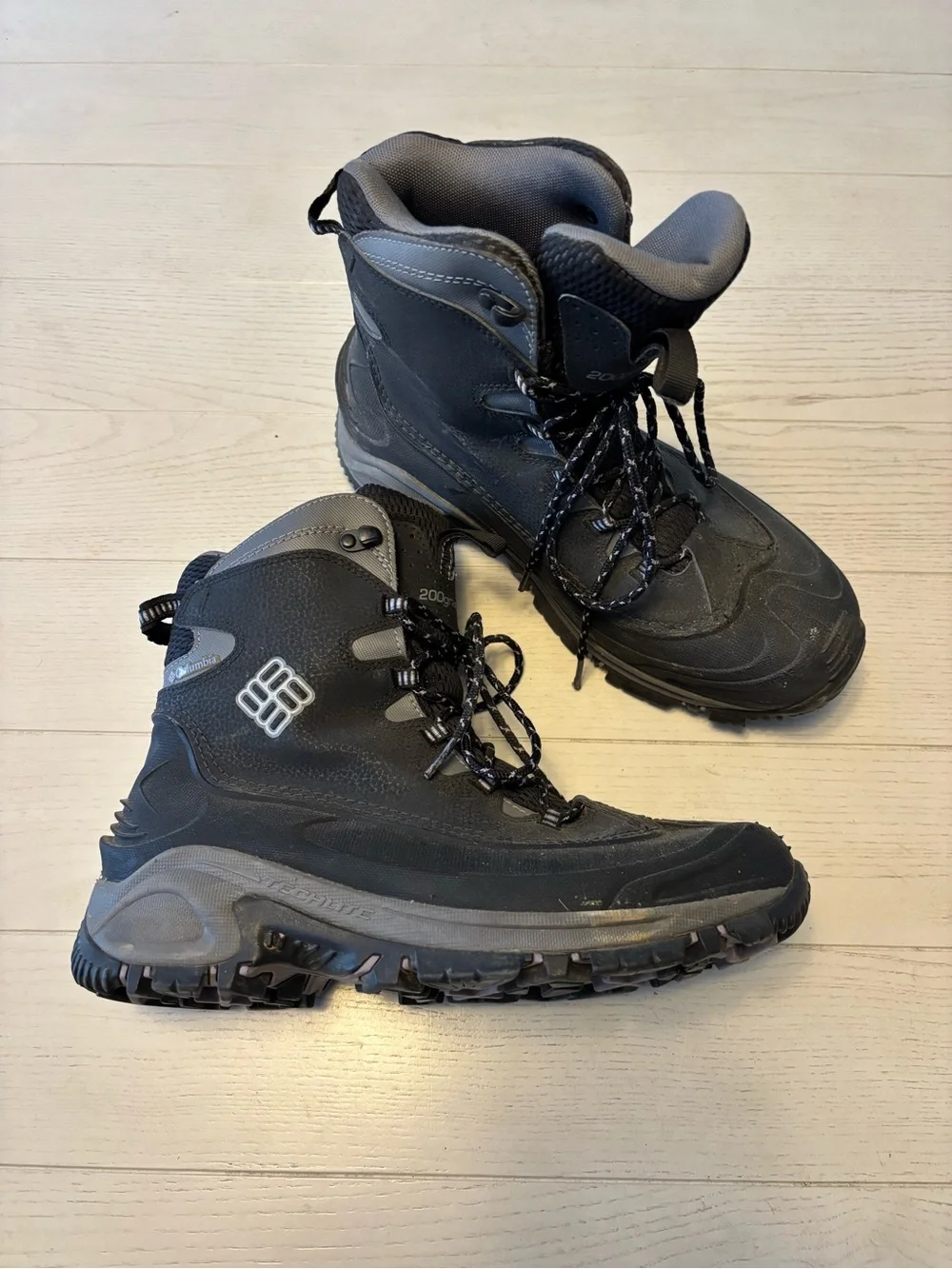 Columbia Techlite snowboot 9.5
